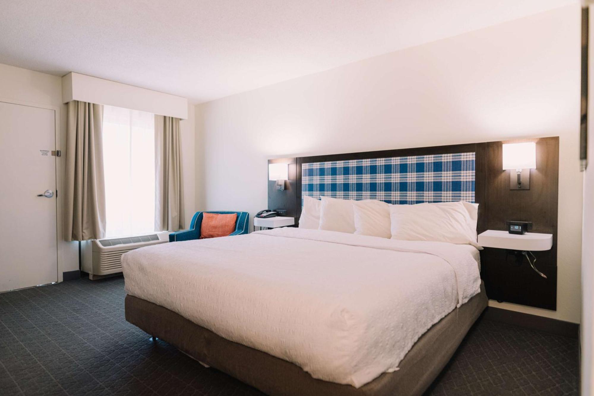 Hampton Inn Гатлинбург Экстерьер фото