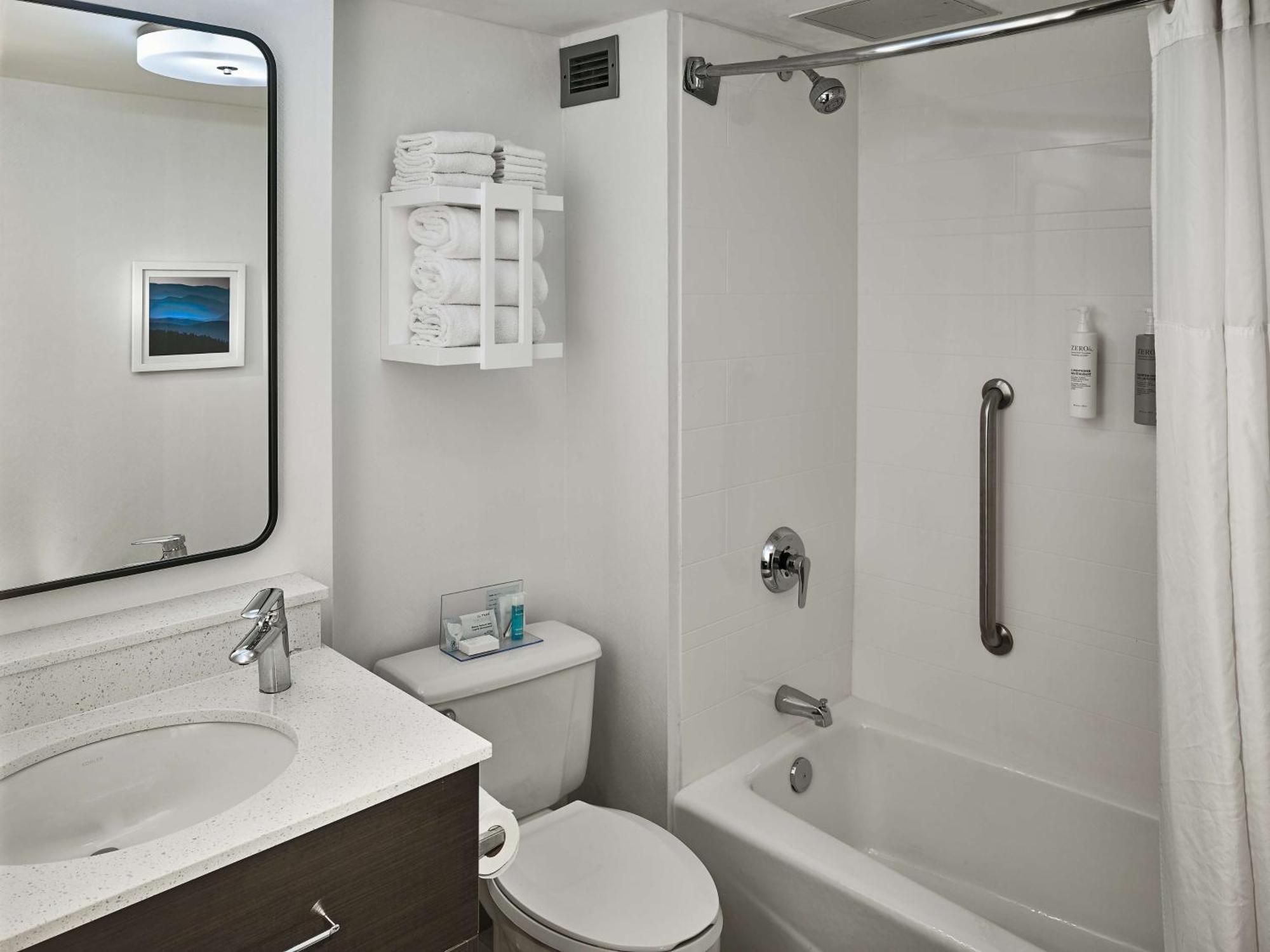 Hampton Inn Гатлинбург Экстерьер фото